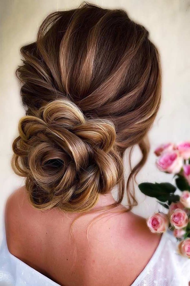 46 Swept Back Wedding Hairstyles For Your Special Bride Look (Gallery 3 of 15)