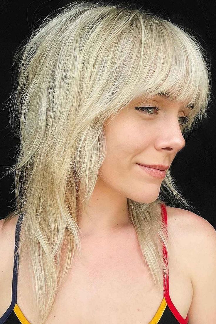 50 Low Maintenance Shaggy Haircuts With Bangs For Busy & Trendy Women (View 5 of 15)