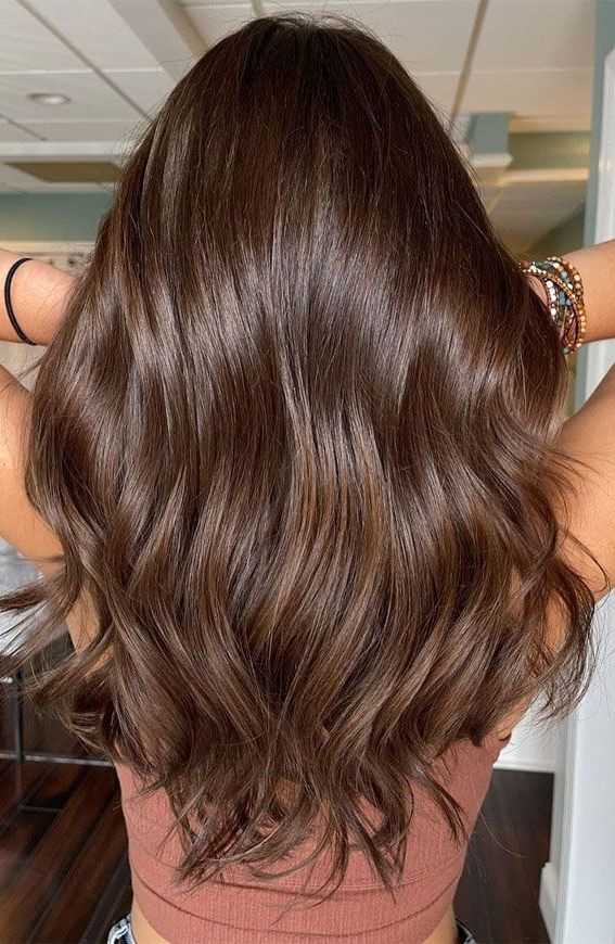 50 Stylish Brown Hair Colors & Styles For 2022 : Glossy Milky Chocolate  Brown (Gallery 5 of 15)