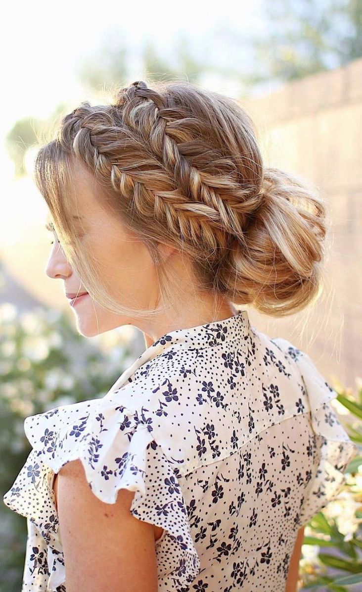 8 Halo Braid Hairstyles That Look Fresh And Elegant (View 3 of 15)