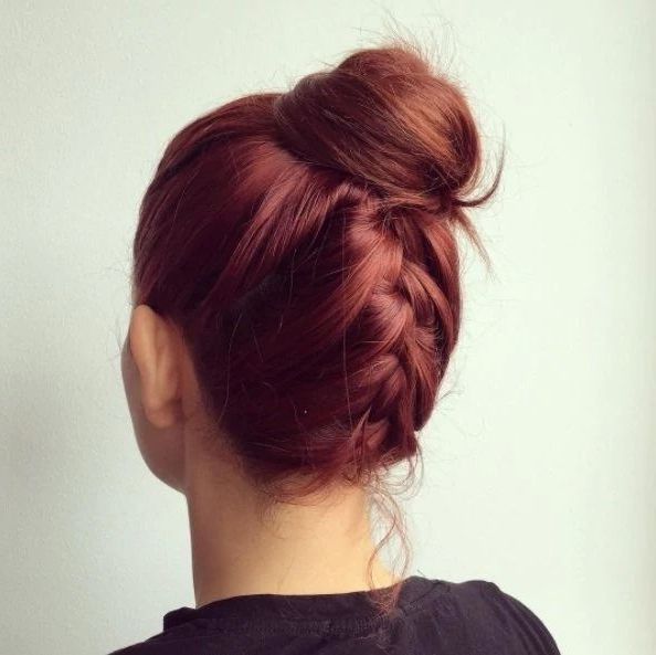 Casual And Easy Updos You Can Wear At School Or Work (View 2 of 15)