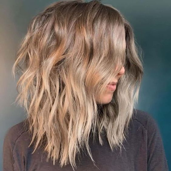 Most Up To Date Medium Haircut With Shaggy Layers With 25 Lovely Medium Length Choppy Haircuts – Styleoholic (Gallery 8 of 20)