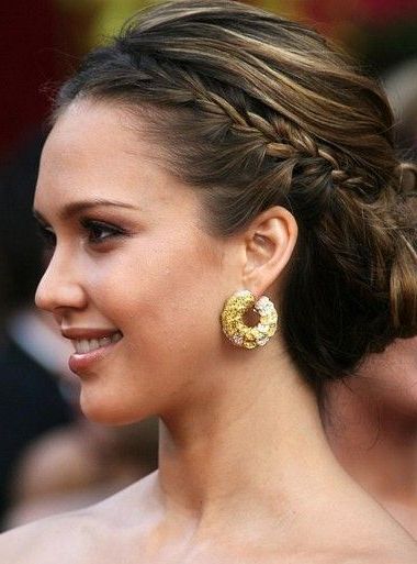 Peinado Y Maquillaje, Peinados  Famosas, Recogido Con Trenzas For Well Liked Side Braid Updo For Long Hair (View 5 of 15)
