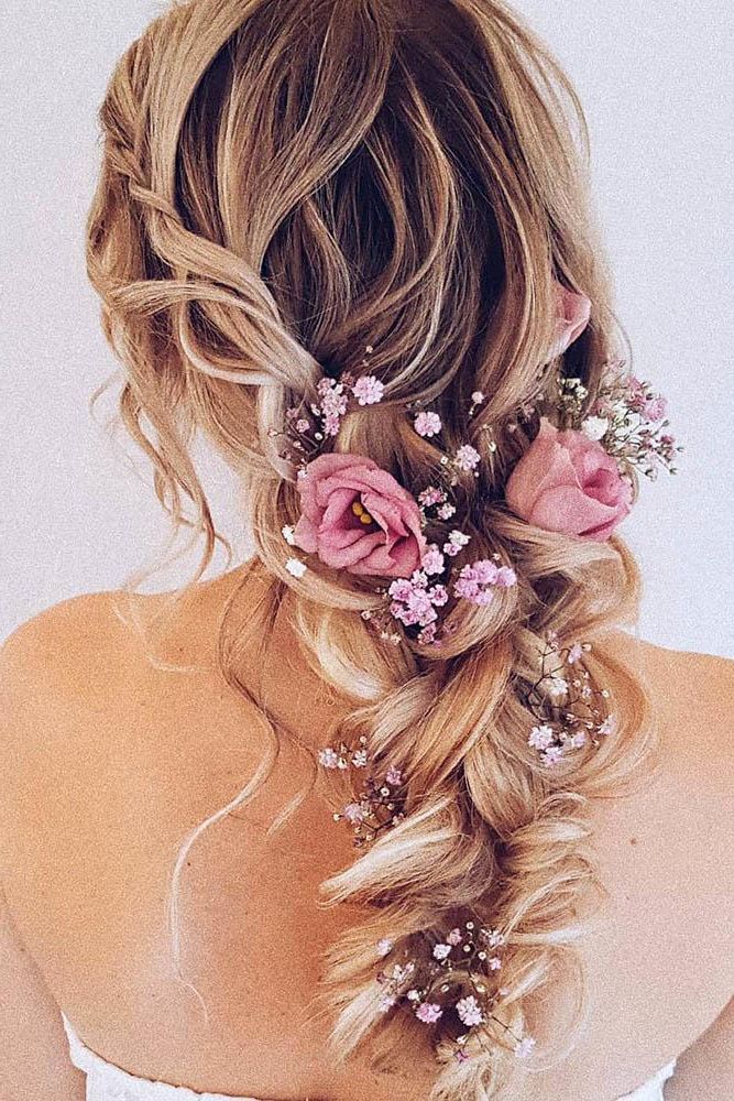 Well Known Bridal Flower Hairstyle Regarding 19 Ways To Wear Flowers In Your Bridal Hairstyle ~ Kiss The Bride Magazine (View 6 of 15)