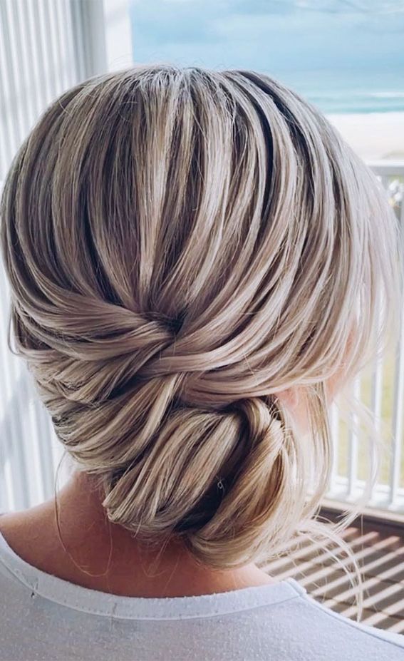 Widely Used Side Updo For Long Hair With Regard To 23 Updos For Medium Length : Modern Side Updo (Gallery 7 of 15)