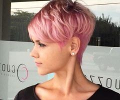 2024 Popular Daring Color and Movement Hairstyles