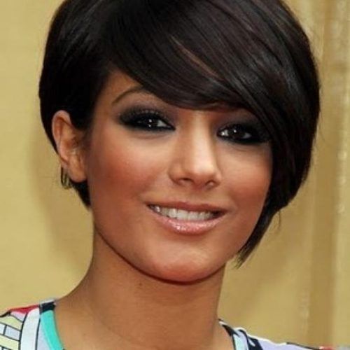 Pictures Of Short Hairstyles For Round Faces (Photo 8 of 20)