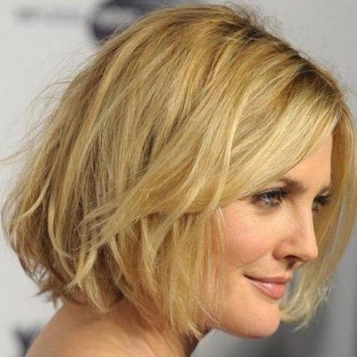 Low Maintenance Short Haircuts For Round Faces (Photo 1 of 20)
