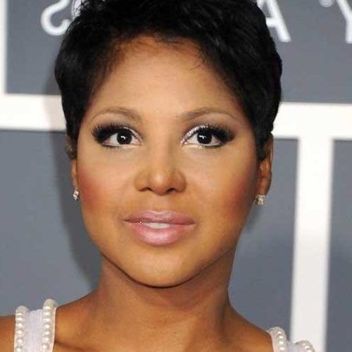 Short Hairstyles For Black Round Faces (Photo 3 of 15)