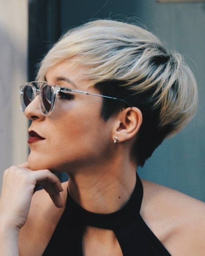 20 Best Two-tone Pixie Hairstyles