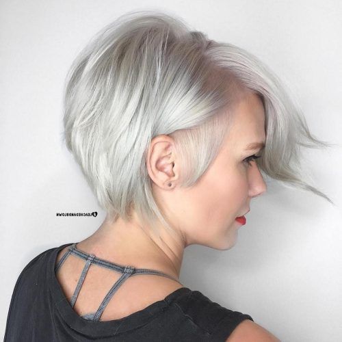 Side-Parted Silver Pixie-Bob Hairstyles (Photo 1 of 20)