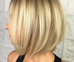 2024 Popular Butter Blonde A-line Bob Hairstyles