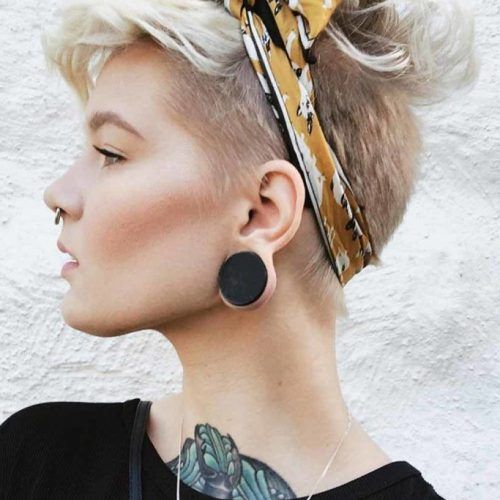 Short Hairstyles With Hair Scarf (Photo 18 of 20)