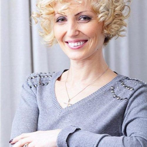 Short Curly Hairstyles For Over 40 (Photo 11 of 15)