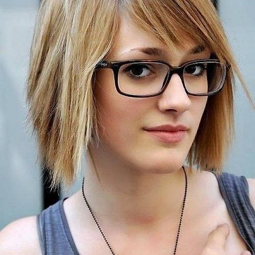 Short Haircuts For Girls With Glasses (Photo 4 of 20)