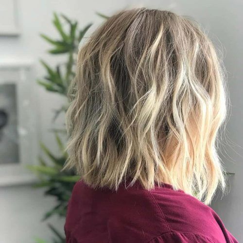 Peach Wavy Stacked Hairstyles For Short Hair (Photo 17 of 20)