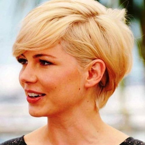 Short Haircuts Women Round Face (Photo 9 of 15)