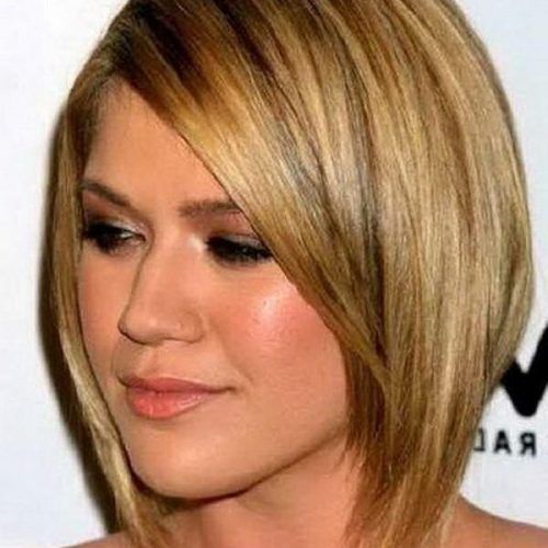 Short Medium Hairstyles For Thick Hair (Photo 9 of 15)