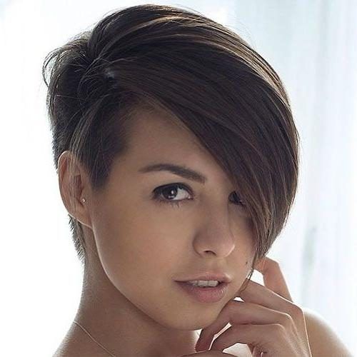 Short Haircuts With One Side Shaved (Photo 5 of 20)