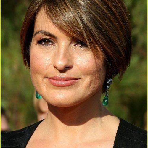 Rounded Short Bob Hairstyles (Photo 20 of 20)
