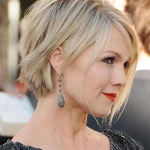 Short Hair Cuts For Women With Round Faces (Photo 9 of 15)