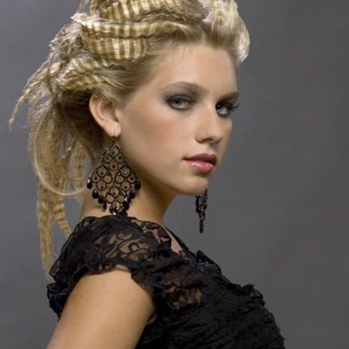 Crimped Hairstyles (Photo 9 of 20)