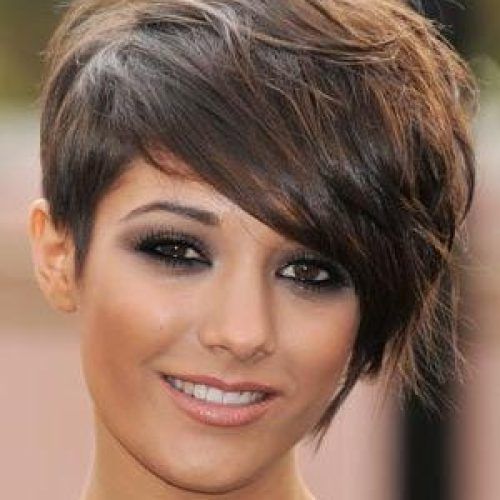 Frankie Sandford Cute Feather Pixie Bob Hairstyles (Photo 12 of 15)