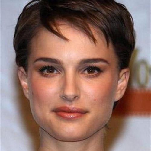 Short Haircuts For Fine Hair And Square Face (Photo 8 of 15)