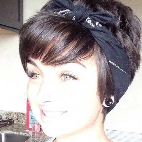 Cute Short Hairstyles With Headbands (Photo 1 of 20)