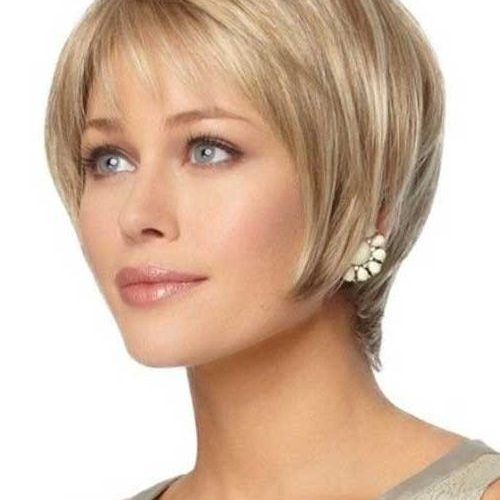 Short Haircuts For Women With Oval Face (Photo 1 of 15)