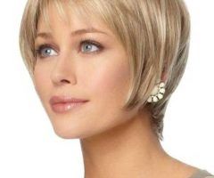 2024 Popular Short Hairstyle for Women with Oval Face