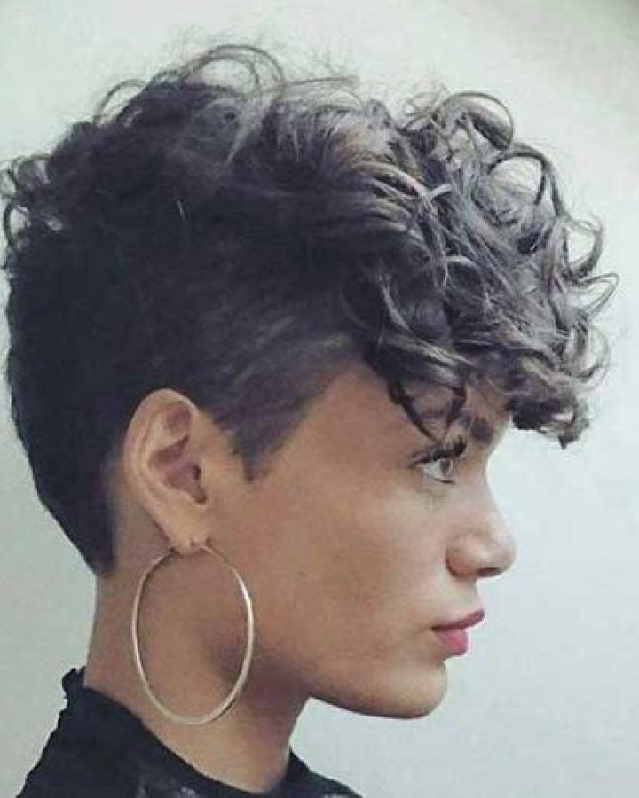 20 Best Pixie Haircuts for Curly Hair
