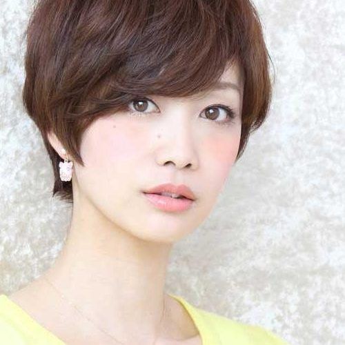 Short Hairstyle For Asian Women (Photo 9 of 15)