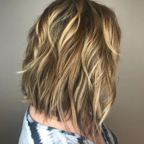Shaggy Bob Hairstyles With Face-Framing Highlights (Photo 8 of 20)