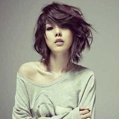 Short Hairstyles Wavy Thick Hair (Photo 20 of 20)