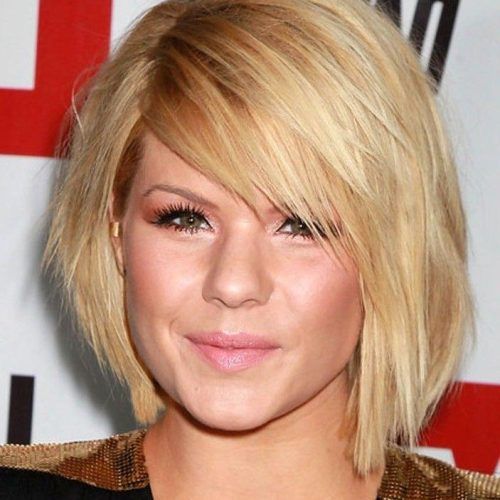 Short Hairstyles For Thin Fine Hair And Round Face (Photo 20 of 20)