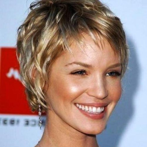 Short Hairstyles For Wavy Fine Hair (Photo 10 of 15)