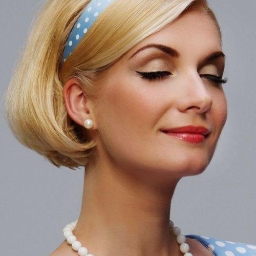 Vintage Hairstyle For Short Hair (Photo 6 of 15)