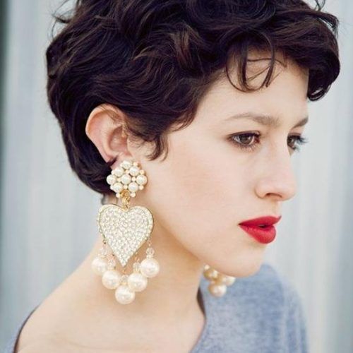 Women Short Hairstyles For Curly Hair (Photo 9 of 15)