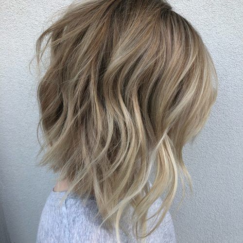 Short Bob Hairstyles With Textured Waves (Photo 18 of 20)