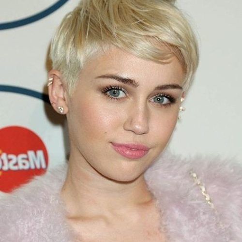 Miley Cyrus Pixie Haircuts (Photo 9 of 20)