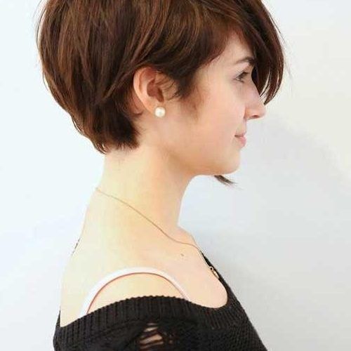 Pixie Haircuts For Oval Face (Photo 8 of 20)