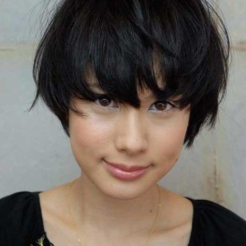 Short Hairstyles For Straight Thick Hair (Photo 17 of 20)