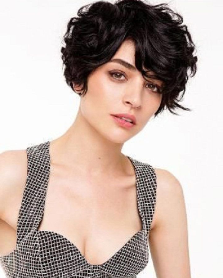 2024 Latest Long Messy Curly Pixie Haircuts