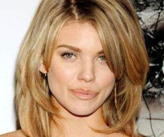 15 Inspirations Medium Hairstyles for Long Faces