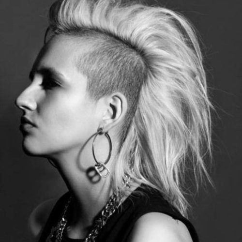 Medium Hairstyles With Shaved Sides For Women (Photo 6 of 20)