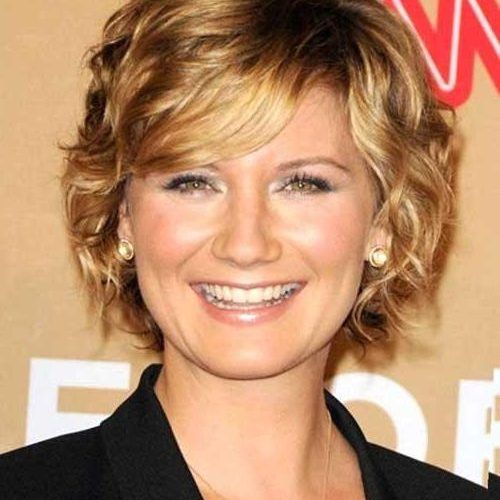 Short Haircuts For Women Over 40 With Curly Hair (Photo 3 of 15)