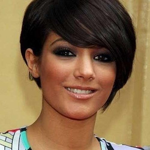 Black Short Haircuts For Round Faces (Photo 12 of 20)