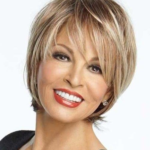 Short Haircuts Styles For Women Over 40 (Photo 3 of 20)