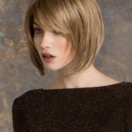 Short Haircuts For Oval Faces (Photo 12 of 15)